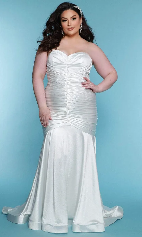 Sydney's Closet Bridal SC5319 - Ruched Detail Strapless Bridal Gown