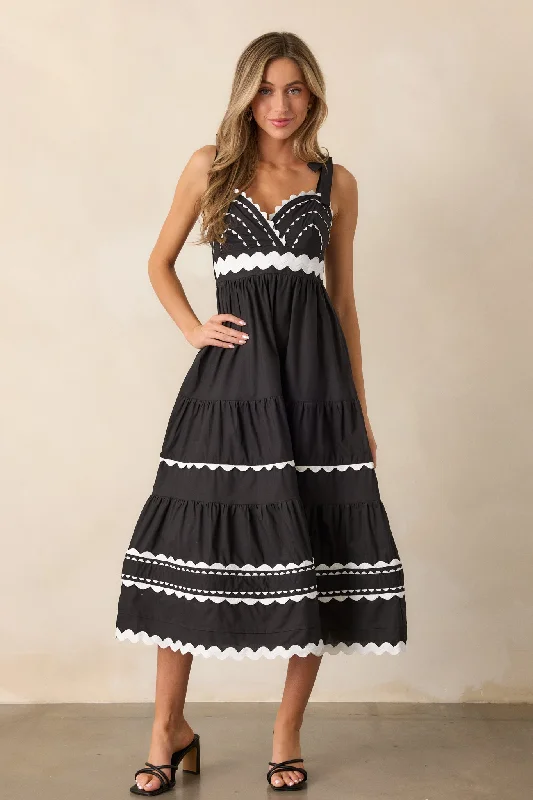 Elegant Edge Cotton Black Ricrac Maxi Dress