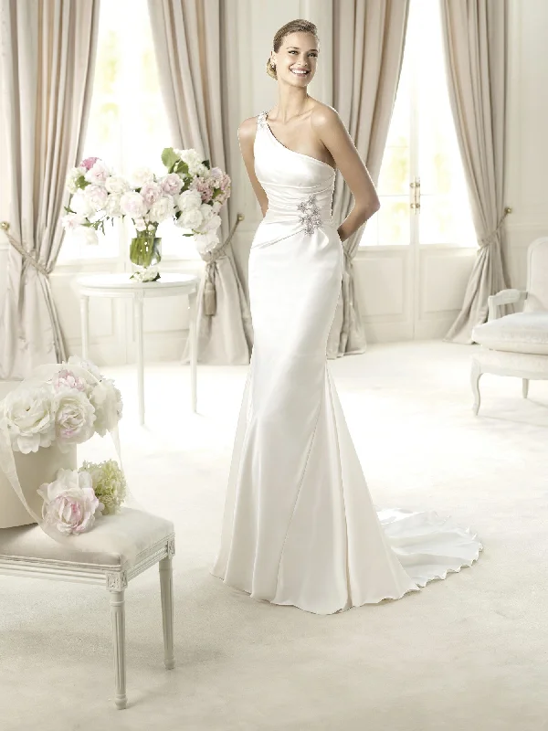 Pronovias Ugarte Gown